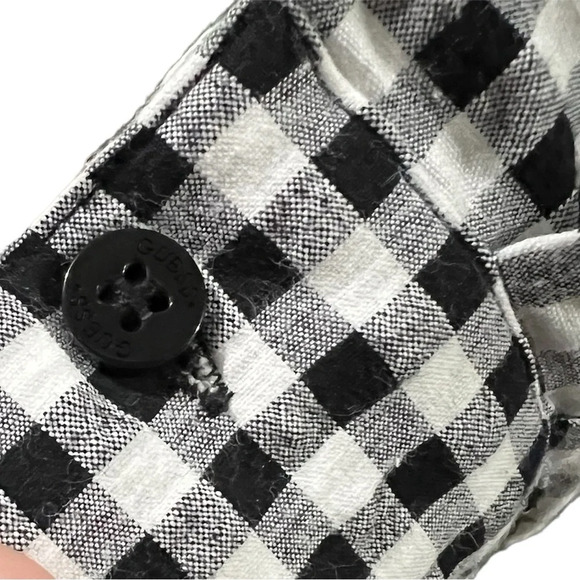 Guess checkered pattern textured top, size small (S) - Picture 2 of 6